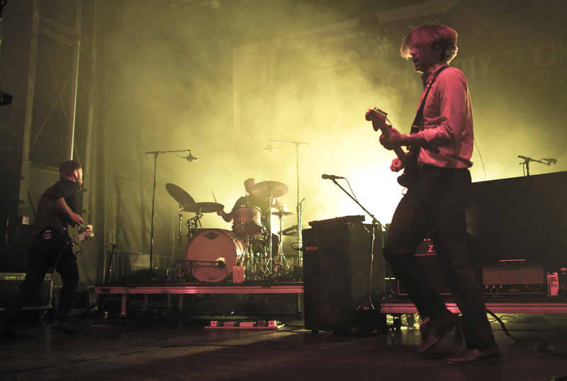 Death Cab For Cutie in action.